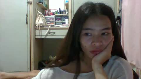 Snapshot of prety784828 chatting on April 2026 12:33:01 PM prety784828 online show from April 2026 12:33:01 PM