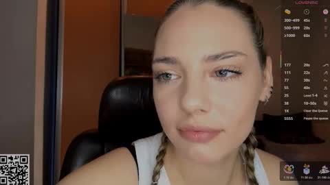 Amelia online show from January 2026 07:06:01 PM