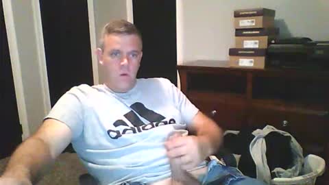 Snapshot of primetimeride chatting on October 2025 10:43:02 PM primetimeride online show from October 2025 10:43:02 PM