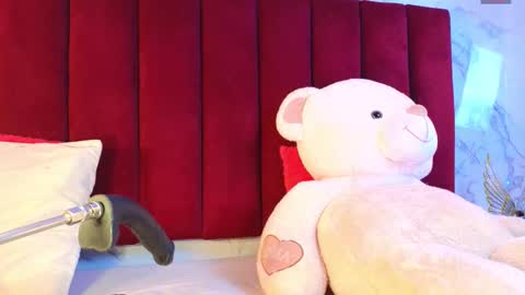 Snapshot of prince_poppy_ chatting on November 2025 09:04:01 PM PRINCEPOPPY online show from November 2025 09:04:01 PM