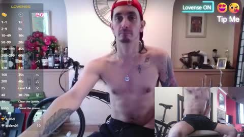 Snapshot of prince_raphael chatting on October 2025 10:56:02 AM Riffraff online show from October 2025 10:56:02 AM