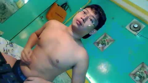 prince_valx online show from April 2026 07:55:02 PM