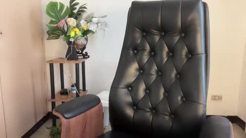 Charls online show from February 2026 03:03:01 AM