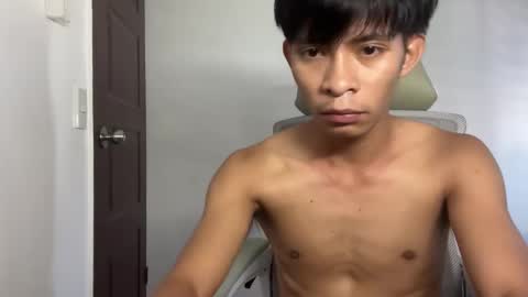 Snapshot of princecharlotte chatting on April 2026 07:07:01 AM Charls online show from April 2026 07:07:01 AM