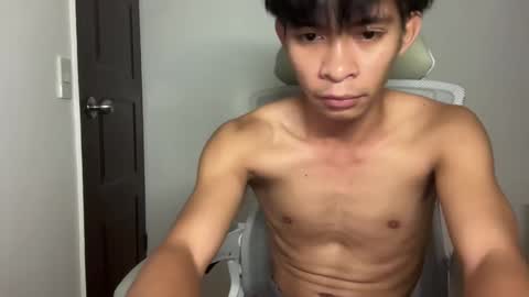 Snapshot of princecharlotte chatting on April 2026 04:19:01 PM Charls online show from April 2026 04:19:01 PM