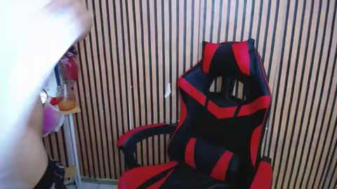 princes_henry online show from February 2025 08:13:02 AM