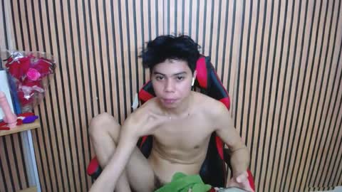 princes_henry online show from February 2025 05:06:01 PM