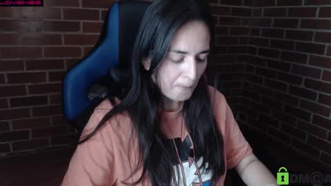 Snapshot of princesa_leia_zathur chatting on March 2026 10:15:02 PM Leia online show from March 2026 10:15:02 PM