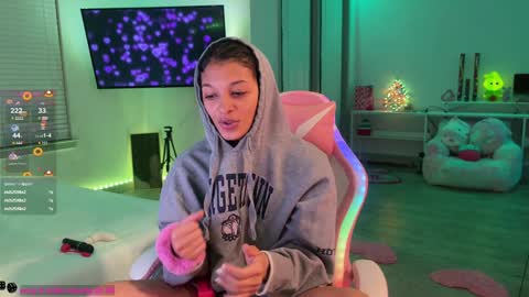 Snapshot of princess_cece chatting on January 2025 03:58:02 AM Cece NEXT LIVESTREAM -- DEC. 4th 7 PM CST online show from January 2025 03:58:02 AM