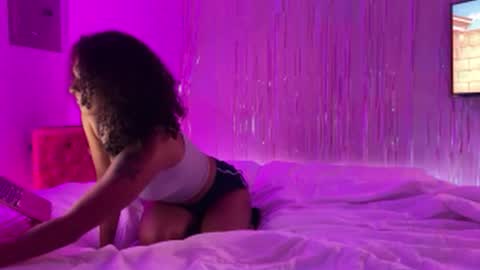 Snapshot of princess_cece chatting on September 2025 10:17:01 AM Cece NEXT LIVESTREAM -- DEC. 4th 7 PM CST online show from September 2025 10:17:01 AM