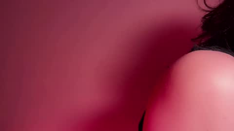 Snapshot of princess_euphoria chatting on December 2024 02:33:02 PM Kristina online show from December 2024 02:33:02 PM