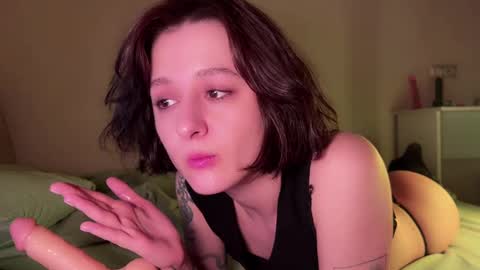 Snapshot of princess_euphoria chatting on December 2024 04:19:02 PM Kristina online show from December 2024 04:19:02 PM