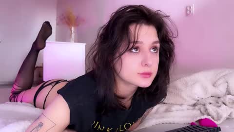 Snapshot of princess_euphoria chatting on October 2025 05:19:02 AM Kristina online show from October 2025 05:19:02 AM