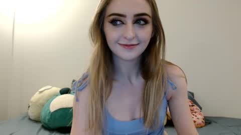 Snapshot of princess_peach_x chatting on December 2024 10:58:01 PM Tiffany online show from December 2024 10:58:01 PM