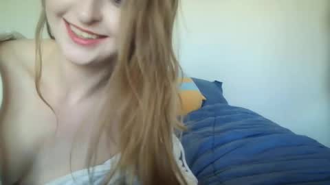 Snapshot of princess_peach_x chatting on March 2025 09:20:01 PM Tiffany online show from March 2025 09:20:01 PM