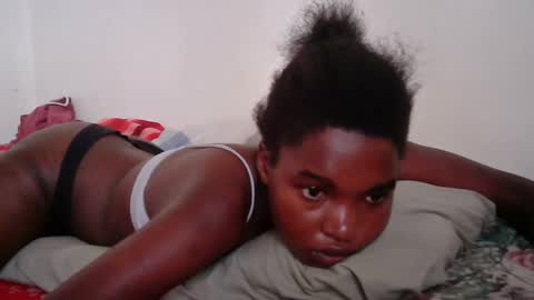 Snapshot of princess_scovia chatting on February 2026 10:58:02 AM princess_scovia online show from February 2026 10:58:02 AM