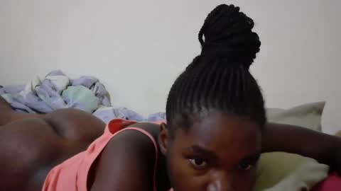 Snapshot of princess_scovia chatting on February 2026 07:51:01 AM princess_scovia online show from February 2026 07:51:01 AM