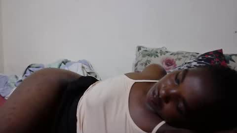 Snapshot of princess_scovia chatting on March 2026 07:42:02 PM princess_scovia online show from March 2026 07:42:02 PM