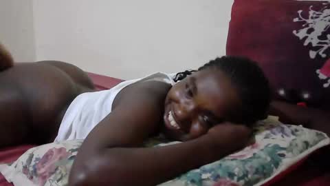 Snapshot of princess_scovia chatting on March 2026 08:14:01 PM princess_scovia online show from March 2026 08:14:01 PM