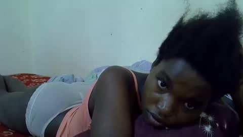 Snapshot of princess_scovia chatting on April 2026 08:10:01 AM princess_scovia online show from April 2026 08:10:01 AM