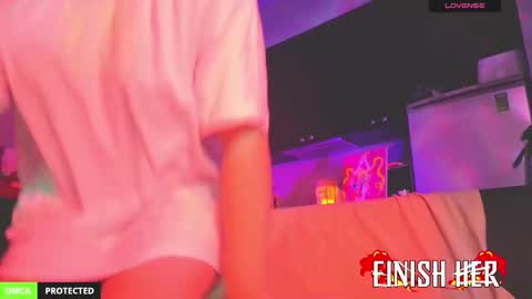 Yo Im Sofiee online show from December 2025 04:47:02 PM