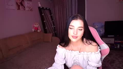 princessamira1 online show from September 2025 03:17:01 PM
