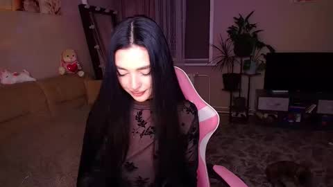 princessamira1 online show from October 2025 03:00:01 PM