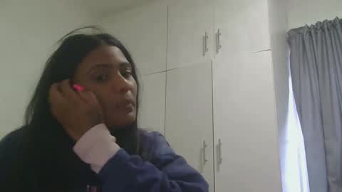 indianroyality online show from October 2025 03:18:02 PM