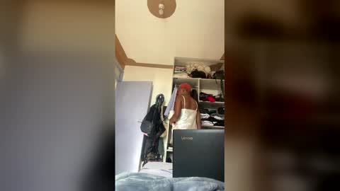 Snapshot of princesslove90 chatting on January 2026 06:05:02 AM princesslove online show from January 2026 06:05:02 AM