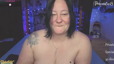 Snapshot of princesslux18 chatting on March 2026 08:10:01 PM Lux Alot Luxi online show from March 2026 08:10:01 PM