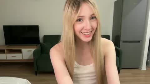 Snapshot of princessmood chatting on May 2026 04:58:01 PM Kate online show from May 2026 04:58:01 PM