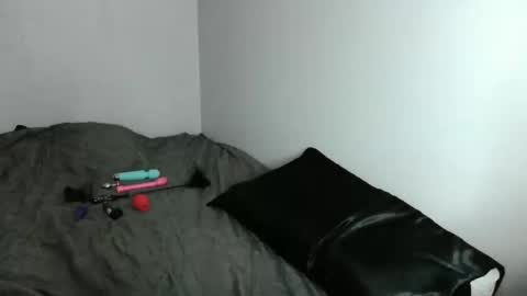 Snapshot of princesspeach304 chatting on April 2026 05:18:02 AM Naomi online show from April 2026 05:18:02 AM