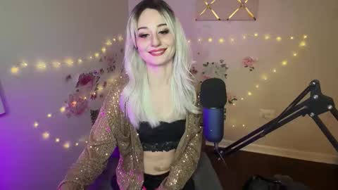 Snapshot of princessstarrxxx chatting on March 2026 04:42:02 AM Starr online show from March 2026 04:42:02 AM