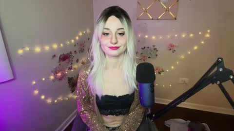 Snapshot of princessstarrxxx chatting on March 2026 03:53:02 AM Starr online show from March 2026 03:53:02 AM