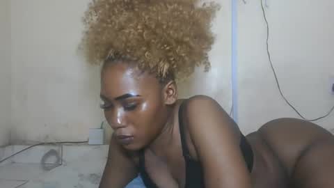 Snapshot of princesssweetass2 chatting on November 2025 05:37:01 PM FENNY online show from November 2025 05:37:01 PM