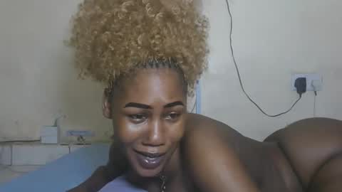 Snapshot of princesssweetass2 chatting on November 2025 02:11:02 AM FENNY online show from November 2025 02:11:02 AM