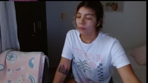 Marcela online show from September 2025 07:08:01 PM