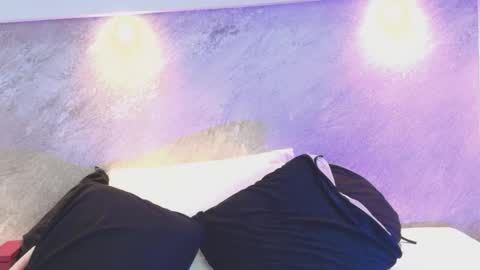 Priscila  online show from November 2025 09:08:01 PM