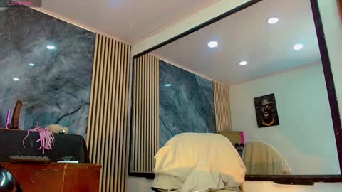 Snapshot of priscilarainbow chatting on March 2025 08:46:02 PM priscilarainbow online show from March 2025 08:46:02 PM