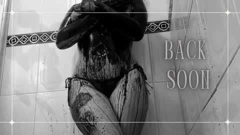 prismm_ online show from November 2025 11:10:01 AM