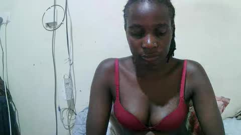 pritty_amber online show from March 2026 06:35:02 PM