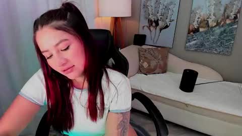 Snapshot of priya_rose chatting on February 2026 09:46:01 PM Priya Rose online show from February 2026 09:46:01 PM