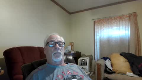prlbob77 online show from October 2025 10:34:02 PM