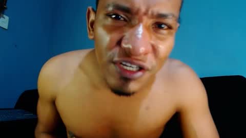 Grande y Gruesa online show from December 2024 12:12:02 AM