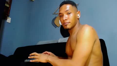 Grande y Gruesa online show from February 2025 12:44:02 PM