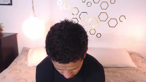 Adris  Juan online show from October 2025 02:21:01 AM