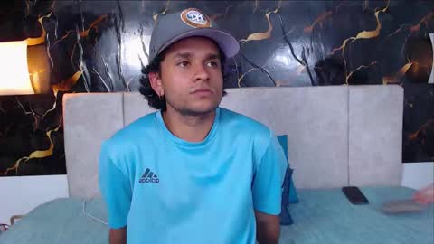 Adris  Juan online show from March 2026 02:15:01 AM