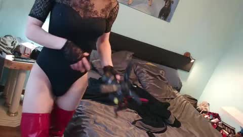 Snapshot of prxscillia_tx chatting on February 2026 04:14:02 PM prxscillia_tx online show from February 2026 04:14:02 PM