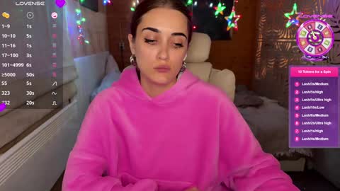 Snapshot of ps4pro chatting on January 2025 02:41:01 AM Queen of Pain online show from January 2025 02:41:01 AM