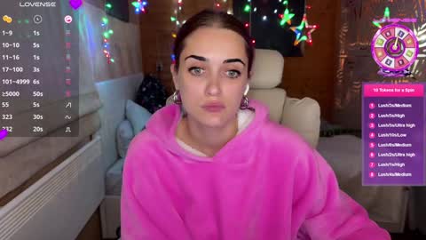 Snapshot of ps4pro chatting on January 2025 11:27:01 PM Queen of Pain online show from January 2025 11:27:01 PM